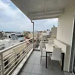 Penthouse Apt In Downtown
